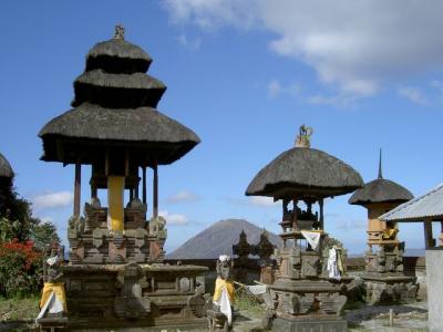 Pura Gunung Menak Batur