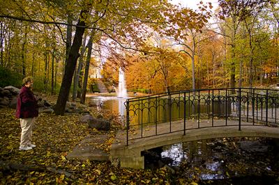 Butler fountain-pond  1 s  .jpg