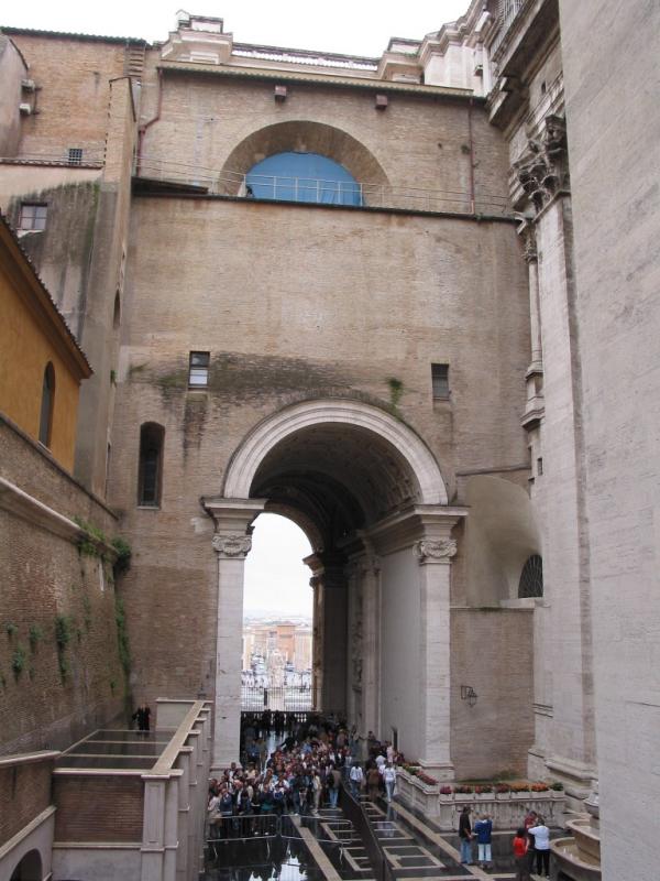 Queue for dome