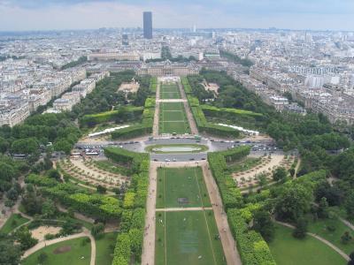 Looking SE; Montparnasse, Ecole Militaire