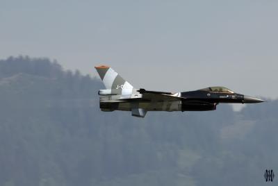 F16-FightingFalcon