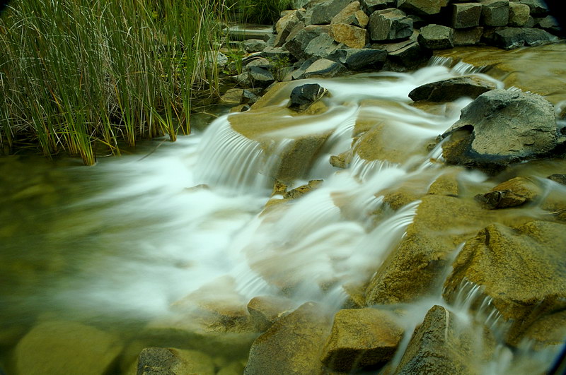 9/15/05 - Silky Waters