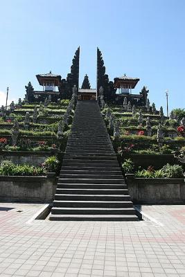 Stairs to Pura Penataran Agung