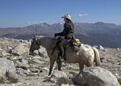 v3/32/571332/3/47801105.zzIMG_0043LadyonhorseonFlattop.jpg
