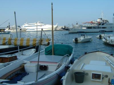 capri harbour