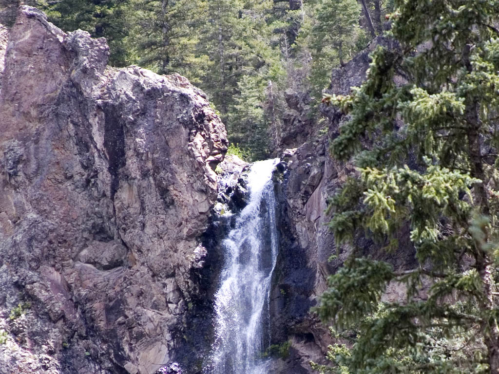 Mountain Waterfull