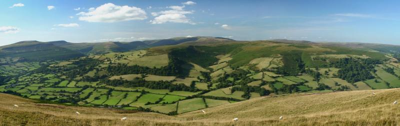Panoramic taken from the north side of Sugarloaf