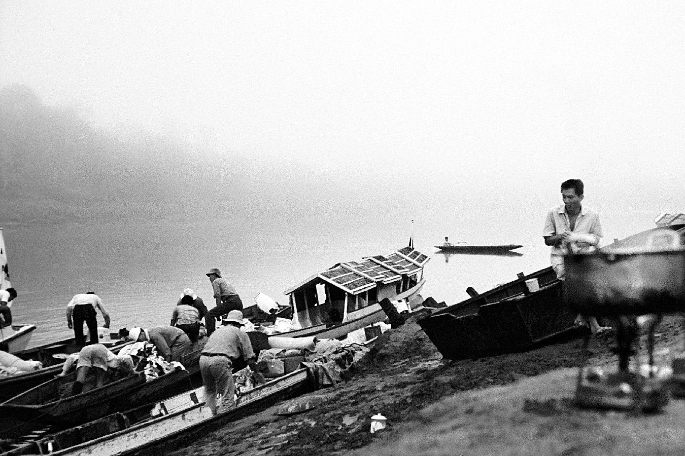 1964 Sarawak - Early morning on the river bank