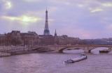 la Seine et le tour Eiffel faded.jpg