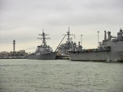 PIMG0092.jpg USS Cole (67)