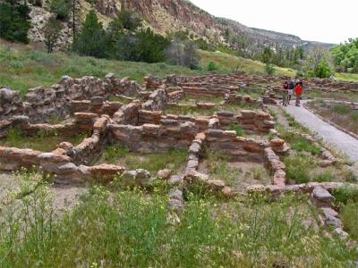 Tyuonyi Ruins