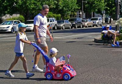 Arriving Before the Parade