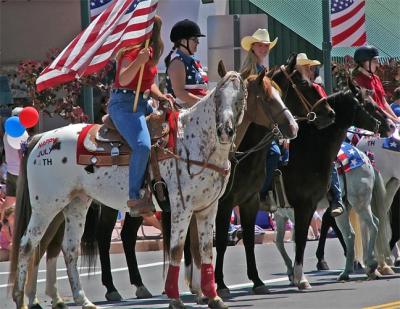 Horses & Cowgirls