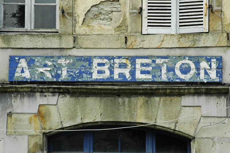Art Breton, Chateaulin