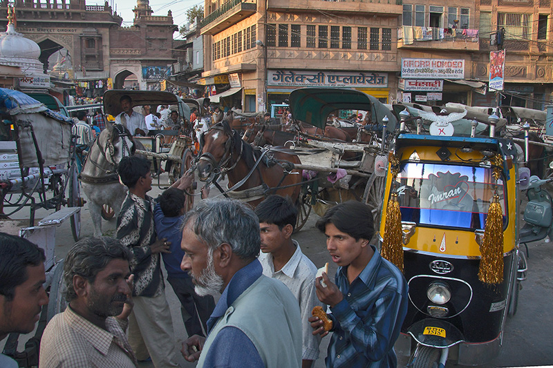 Negotiating for a Horse-drawn Cart
