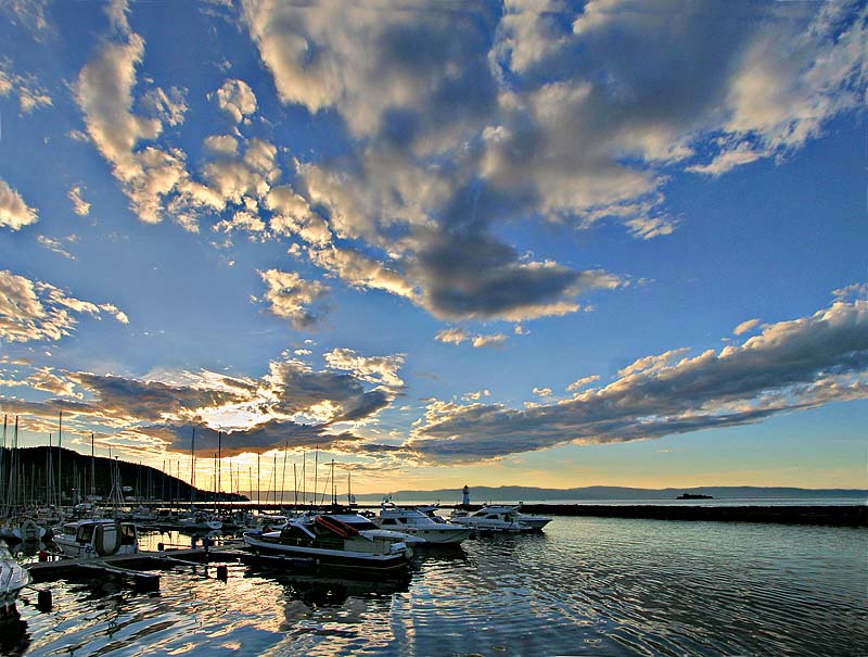 Just boats and clouds *