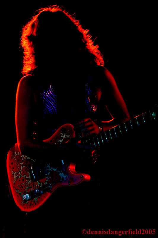 Guitar Woman