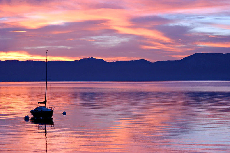 <b>5th Place</b><br><i>Tahoe sailboat</i><br>by bee1000