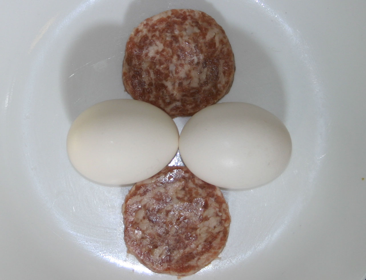 between the sausage.jpg