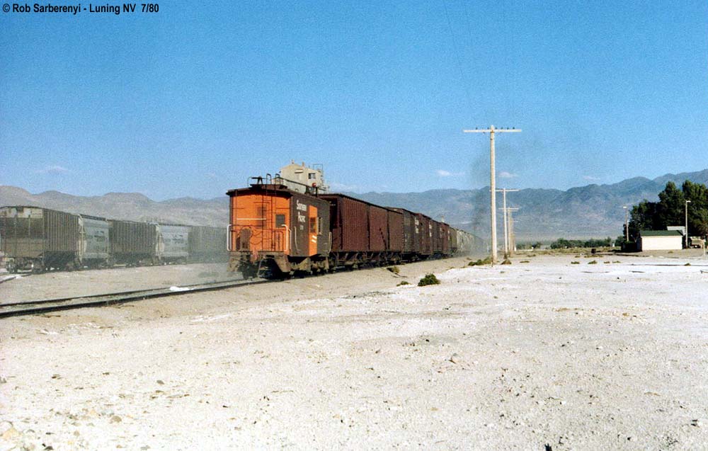 Caboose at Luning