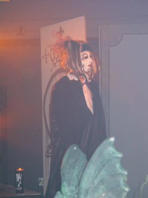 DSC01159.jpg Oni