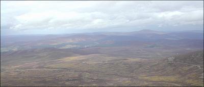 v3/37/256437/3/48454175.lochnagarview01.jpg