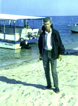 v3/37/545937/1/45340552.UTapaoFriendsDallasPrichard02.jpg
