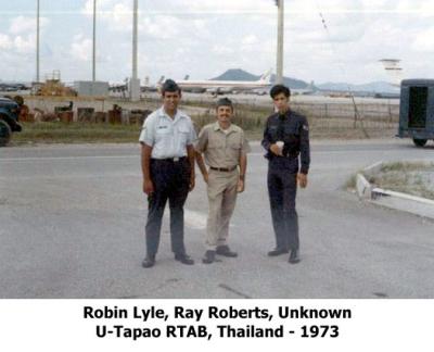 Robin Lyle (L) & Ray Roberts (M) 1973