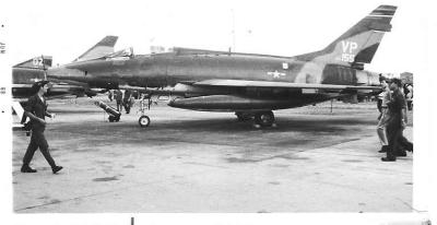 F-100.jpg