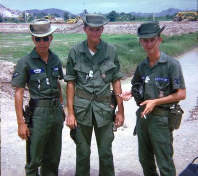 v3/37/545937/3/45326385.UTapao_FriendsAlonzo_Prichard.jpg