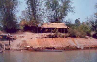 v3/37/545937/3/51831664.044FishingnetsdryingontheMoonRiveratKaengSaphue.jpg