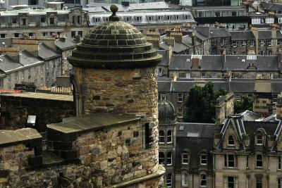 Edinburgh castle turret.jpg