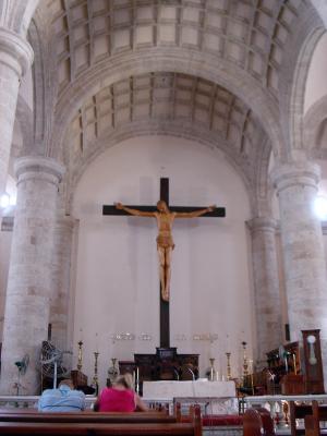 Inside Catedral de San Ildefonso