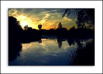 The sun sets on Ashmead lakes