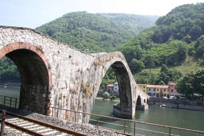Ponte del Diavolo, Borgo a Mozzano (Devils Bridge)