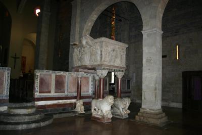 Barga, interior of the Duomo