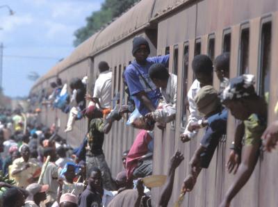 The train to Nampula, Mozambique (Andrea Rasetti)