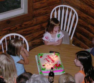 Isn't that a neat cake for me!