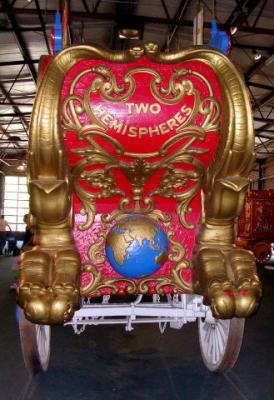 End panel of Barnum & Bailey Two Hemispheres Band Wagon. 1902