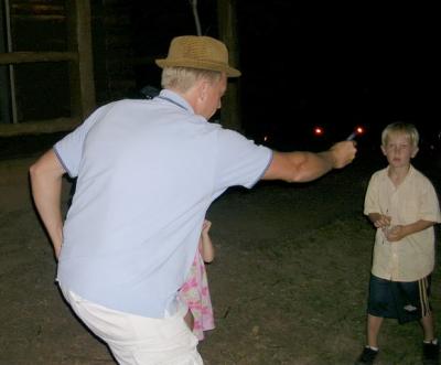 Magic Show trying to vaporize Luke