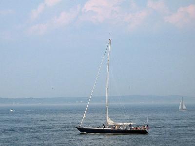 1sail.jpg