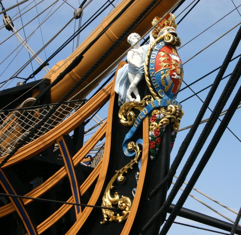 Bow close up