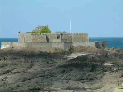 Fort National construit sur le rocher de l'Islet