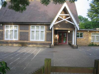 Primary school, new entrance / buildings