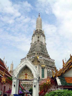Wat Arun DSC04745_m.jpg