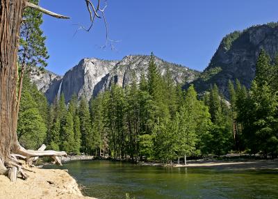 yosemite fall by the river 3