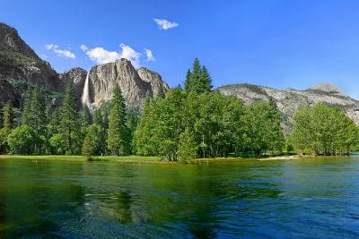 Yosemite fall full dome