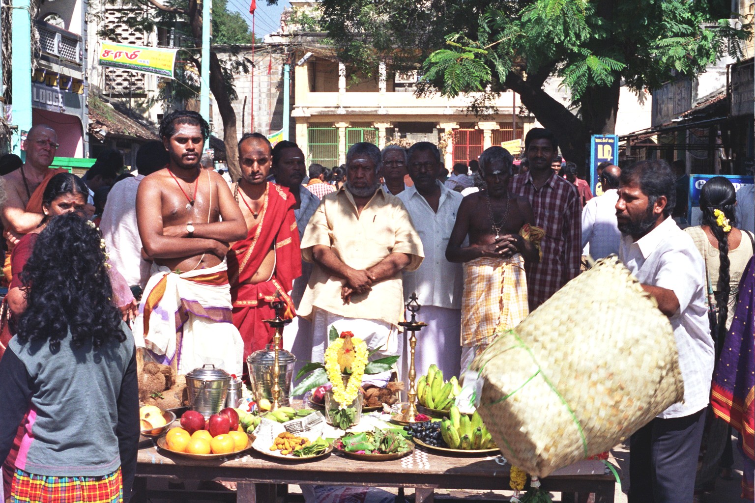 Brahmins manning temples offerings stall, Chidambaram