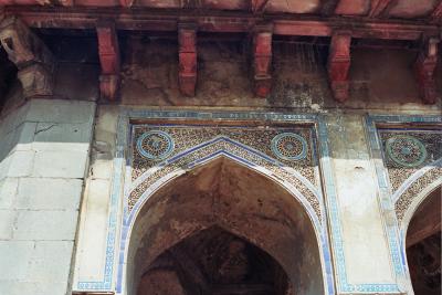 Detail of Isa Khan's tomb