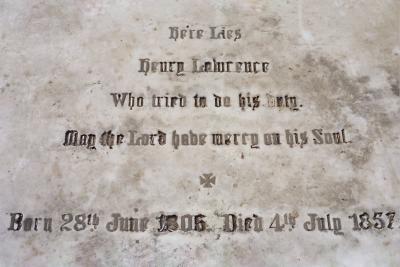 v3/40/582640/3/48526500.11luc16_HL_grave.jpg